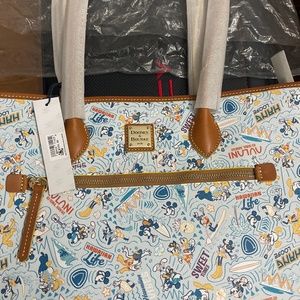 Disney Aulani tote